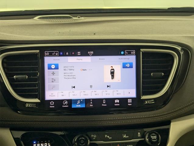 used 2021 Chrysler Pacifica Hybrid car, priced at $20,191