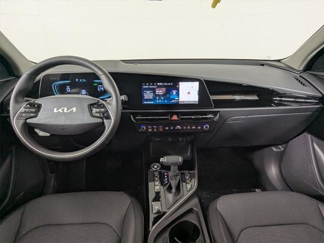 new 2025 Kia Niro car, priced at $34,805