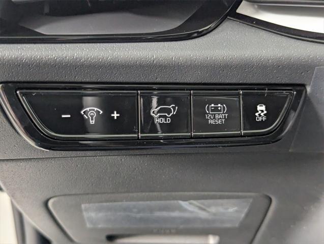 new 2025 Kia Niro car, priced at $34,805