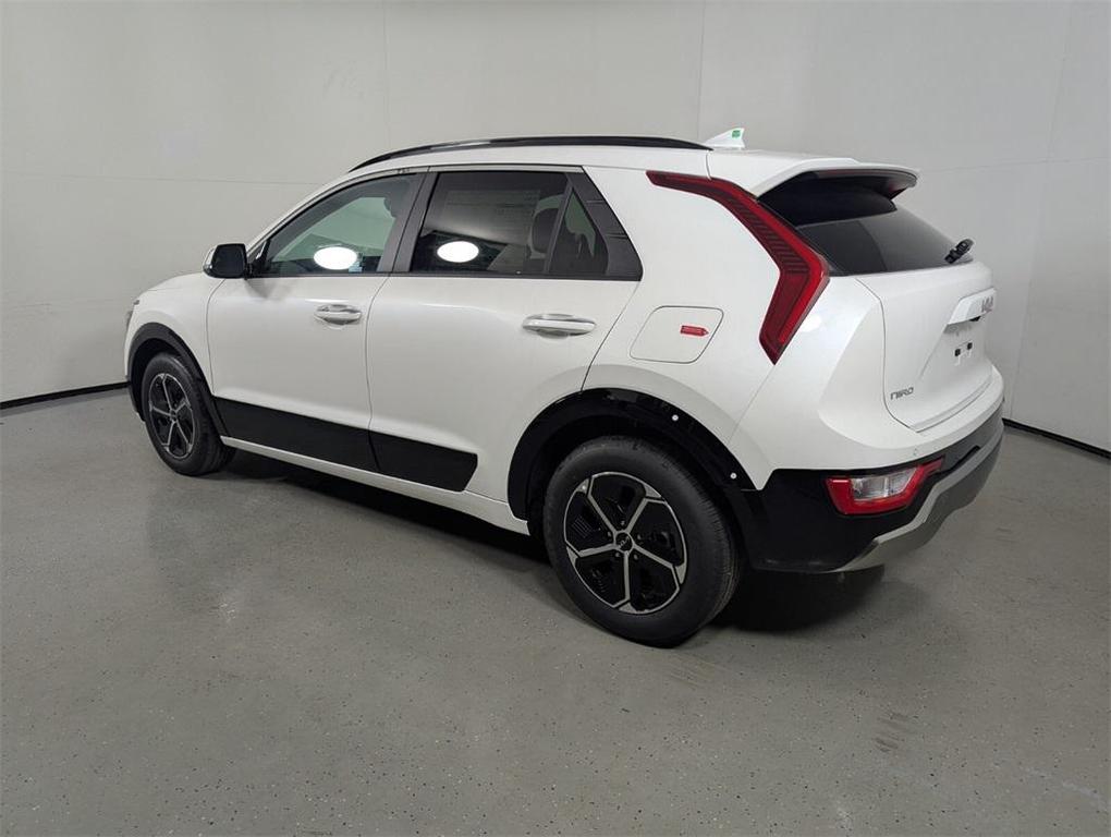 new 2025 Kia Niro car, priced at $33,540