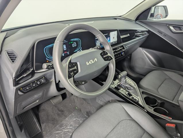 new 2025 Kia Niro car, priced at $34,805