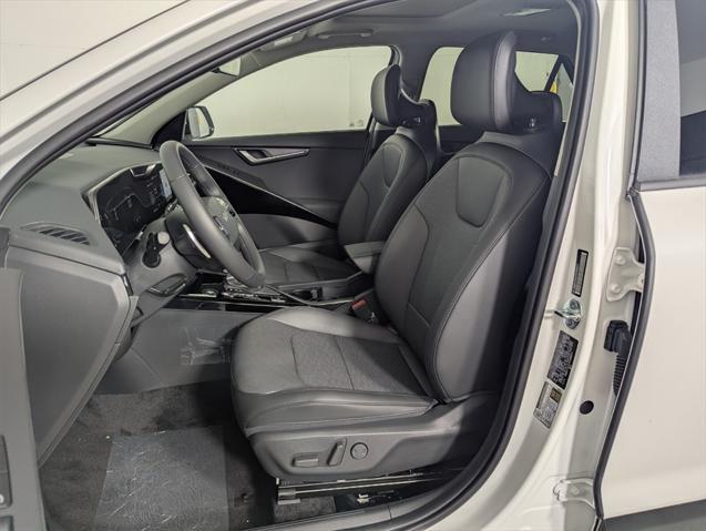 new 2025 Kia Niro car, priced at $34,805