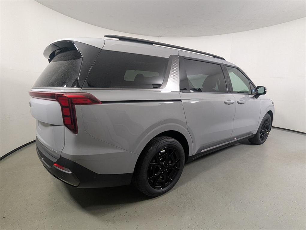 new 2026 Kia Carnival Hybrid car, priced at $49,077