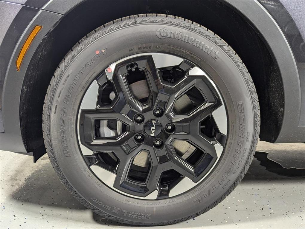 new 2025 Kia Sorento car, priced at $35,191