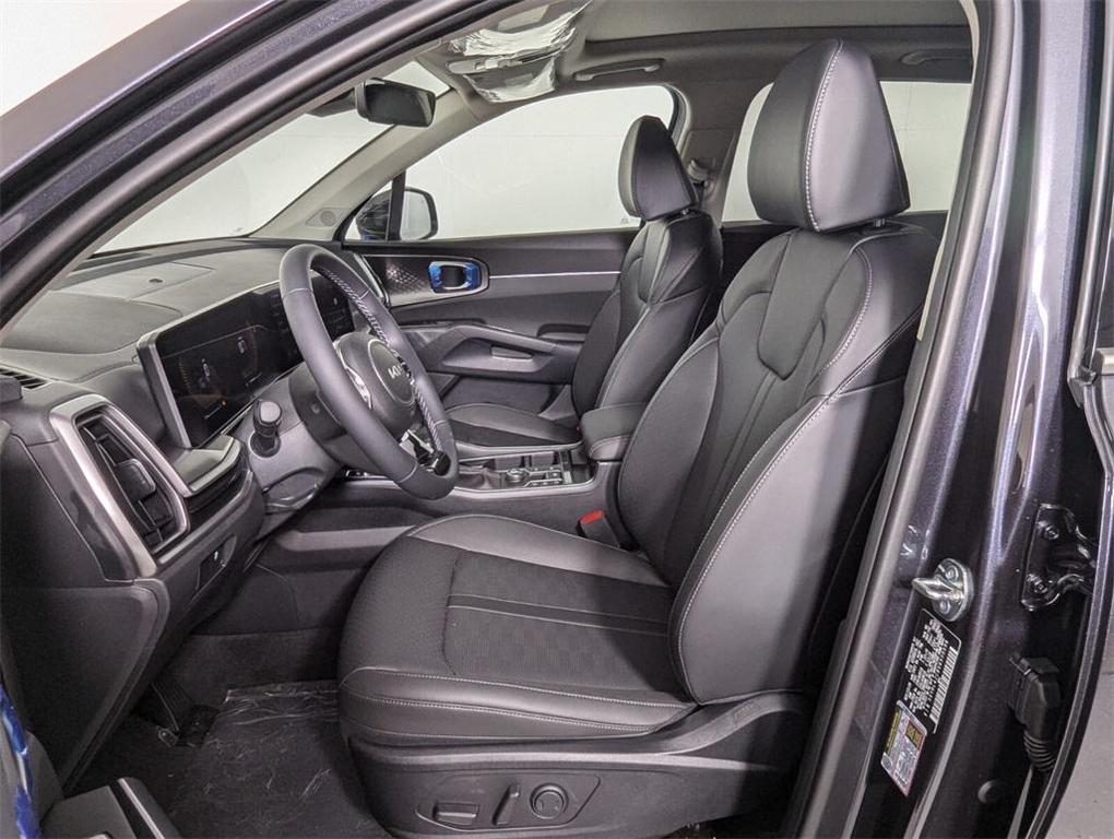 new 2025 Kia Sorento car, priced at $35,191