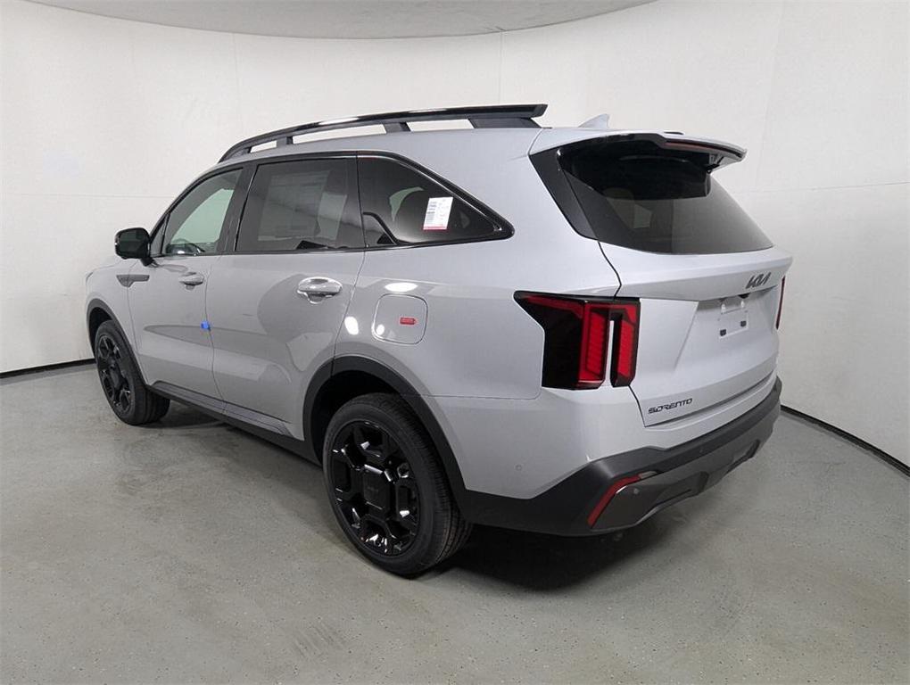 new 2025 Kia Sorento car, priced at $45,379