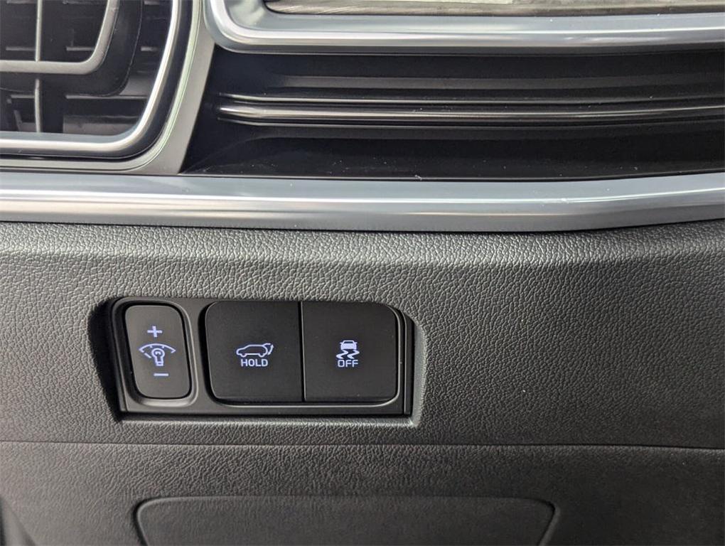 new 2025 Kia Sorento car, priced at $45,379