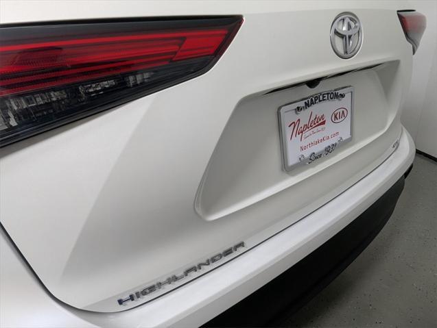 used 2021 Toyota Highlander car, priced at $30,691