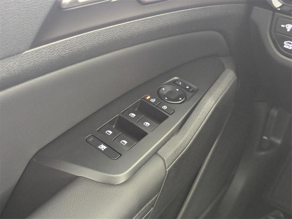 new 2026 Kia Sportage car, priced at $32,215