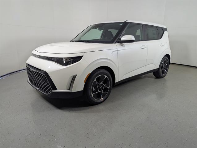 new 2025 Kia Soul car, priced at $26,405