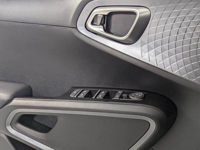 new 2025 Kia Soul car, priced at $26,405