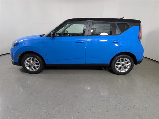 new 2025 Kia Soul car, priced at $23,194