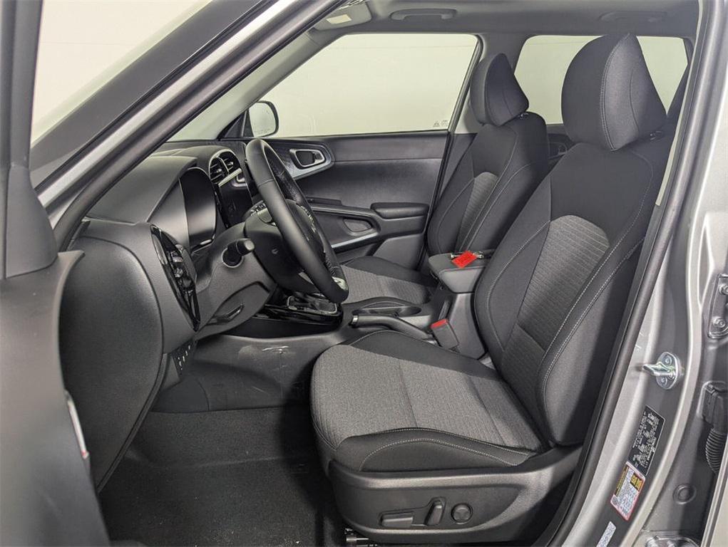 new 2025 Kia Soul car, priced at $24,661