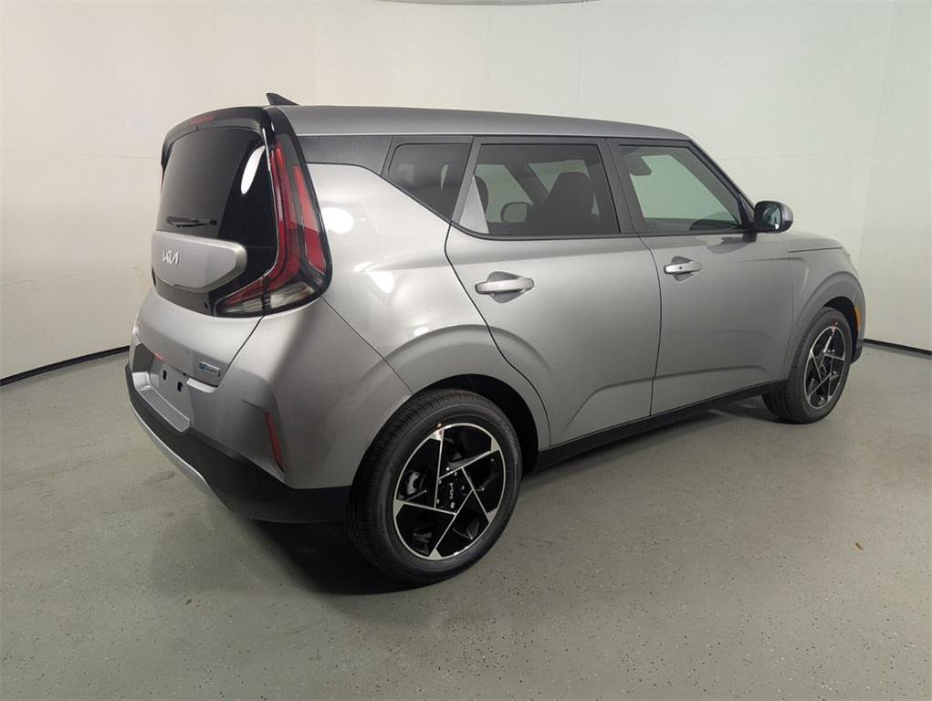 new 2025 Kia Soul car, priced at $24,661
