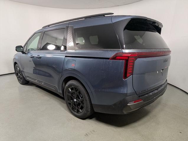 new 2025 Kia Carnival car, priced at $50,721