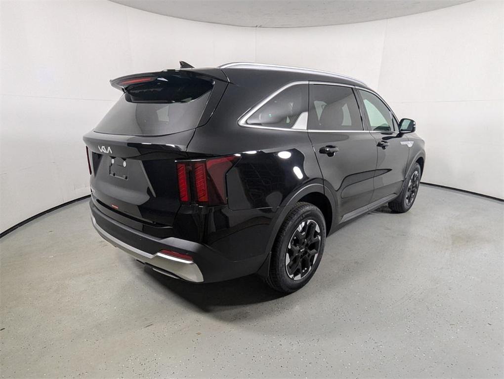 new 2025 Kia Sorento car, priced at $35,759