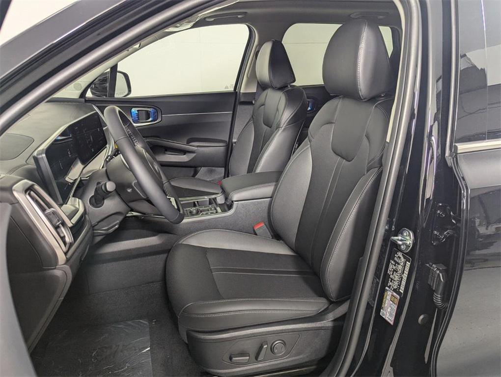 new 2025 Kia Sorento car, priced at $35,759