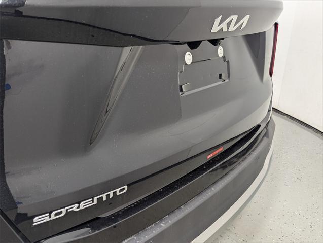new 2025 Kia Sorento car, priced at $38,220