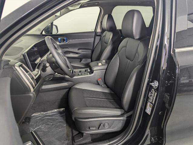 new 2025 Kia Sorento car, priced at $38,220