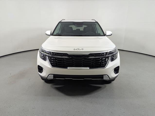 new 2025 Kia Seltos car, priced at $28,790