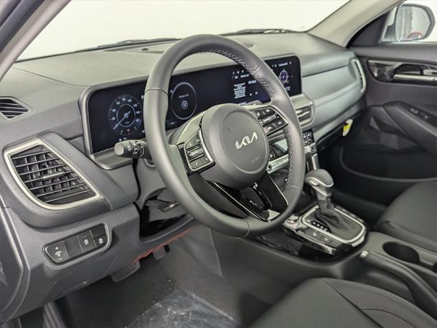 new 2025 Kia Seltos car, priced at $28,790
