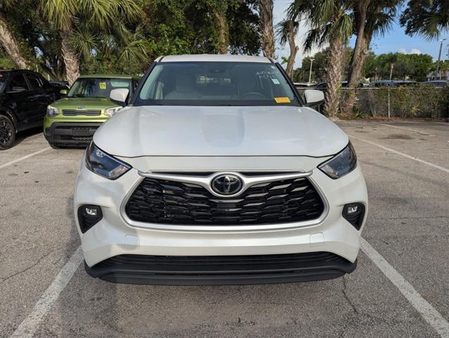 used 2023 Toyota Highlander car, priced at $35,891