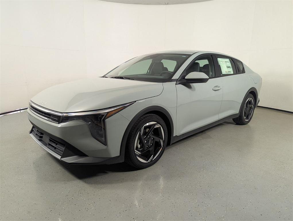 new 2025 Kia K4 car, priced at $24,192