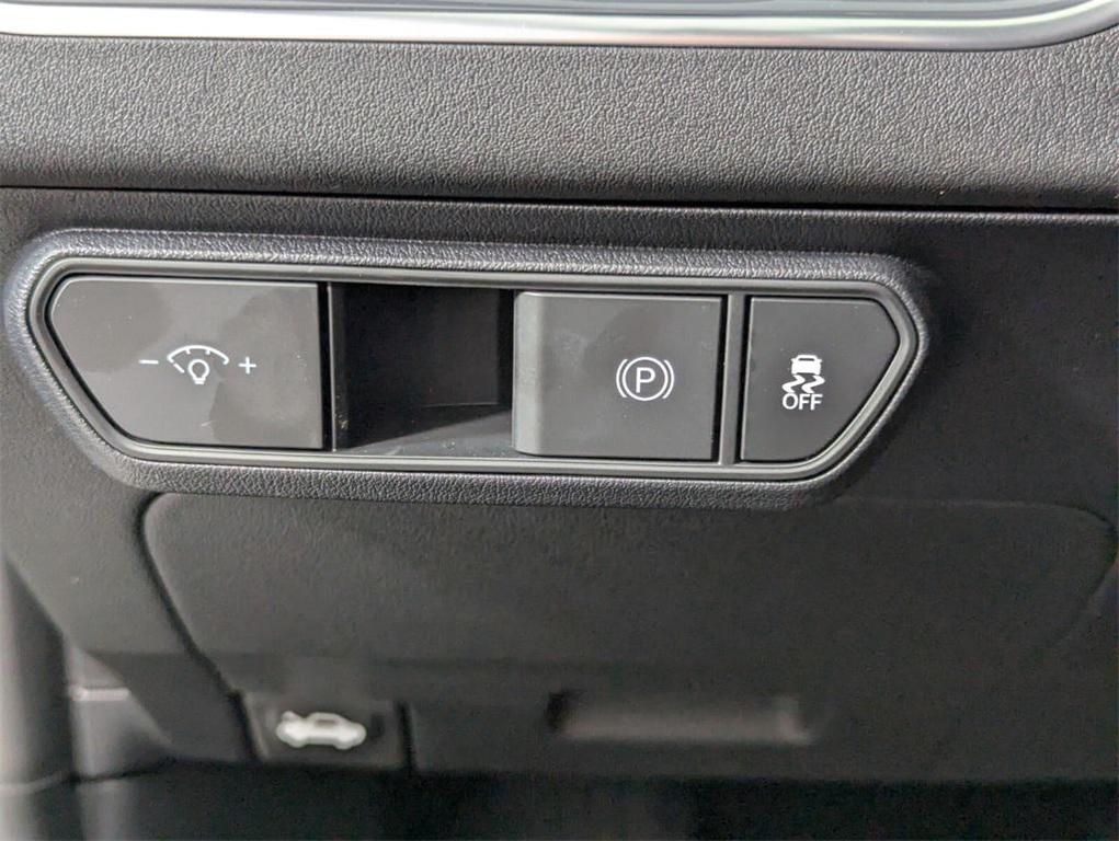 new 2025 Kia K4 car, priced at $24,192