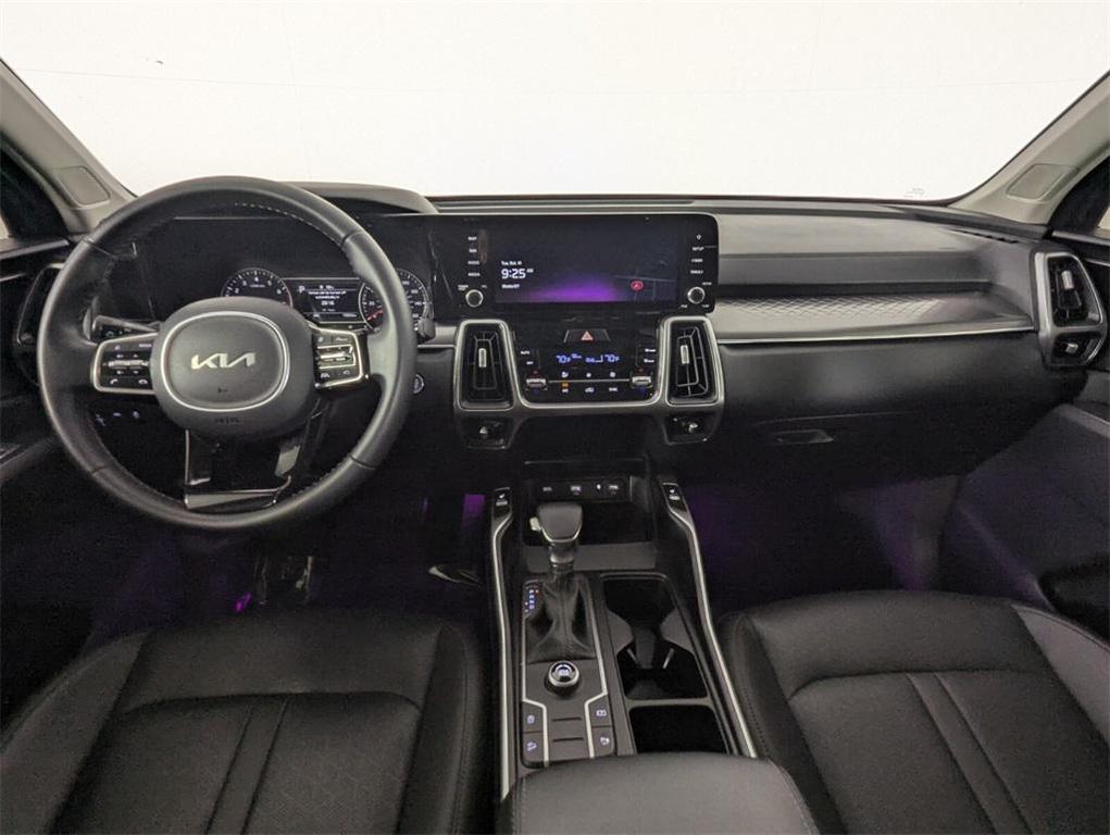 used 2023 Kia Sorento car, priced at $25,995
