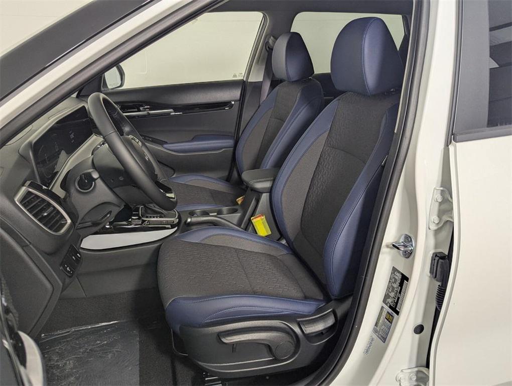new 2025 Kia Seltos car, priced at $27,545