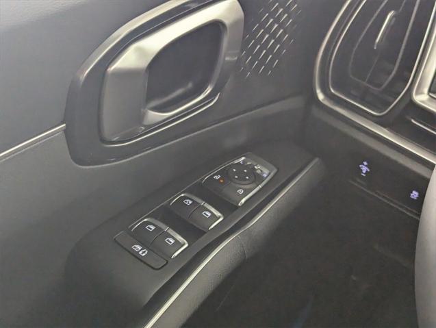 new 2025 Kia Sorento car, priced at $38,500