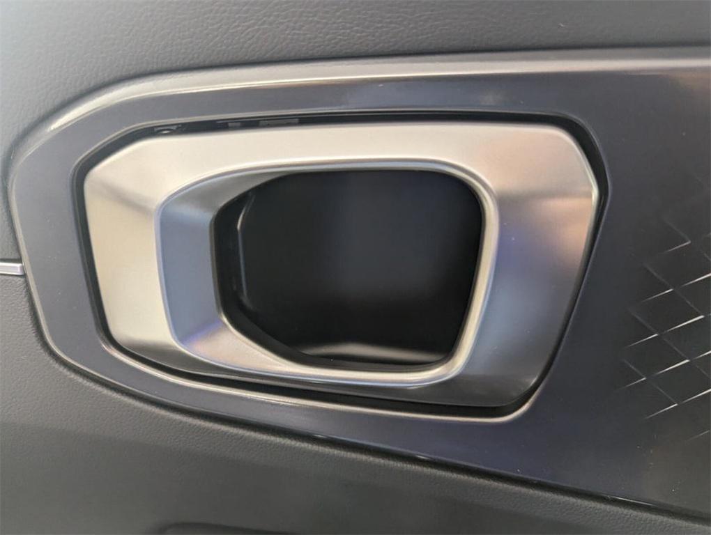 new 2025 Kia Sorento car, priced at $35,931