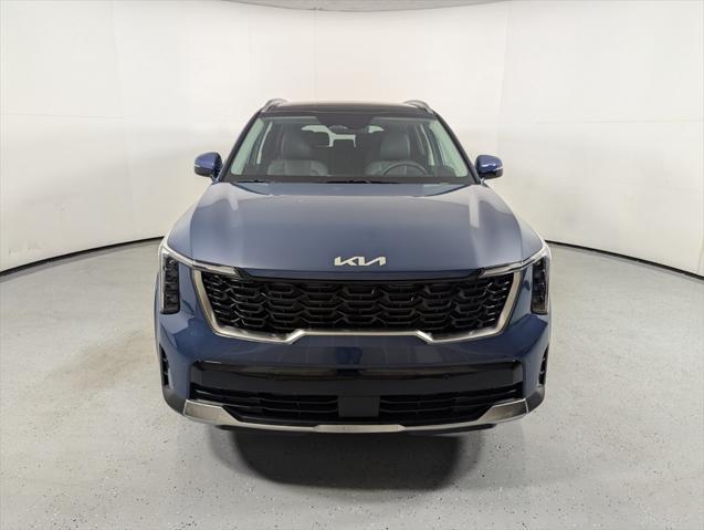 new 2025 Kia Sorento car, priced at $37,090