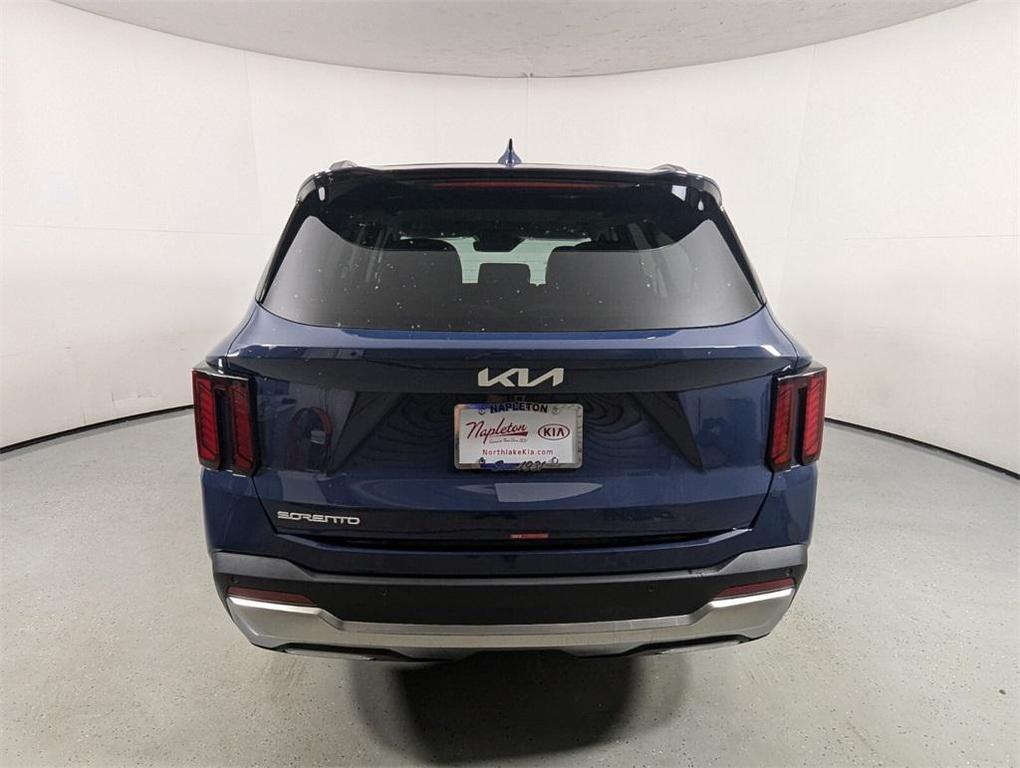 new 2025 Kia Sorento car, priced at $35,931