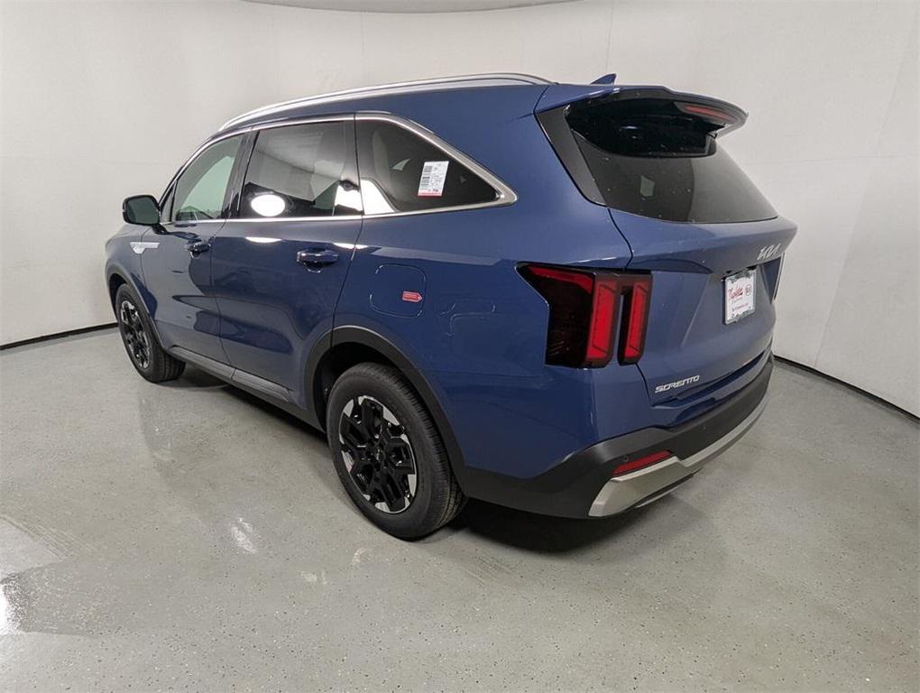 new 2025 Kia Sorento car, priced at $35,931