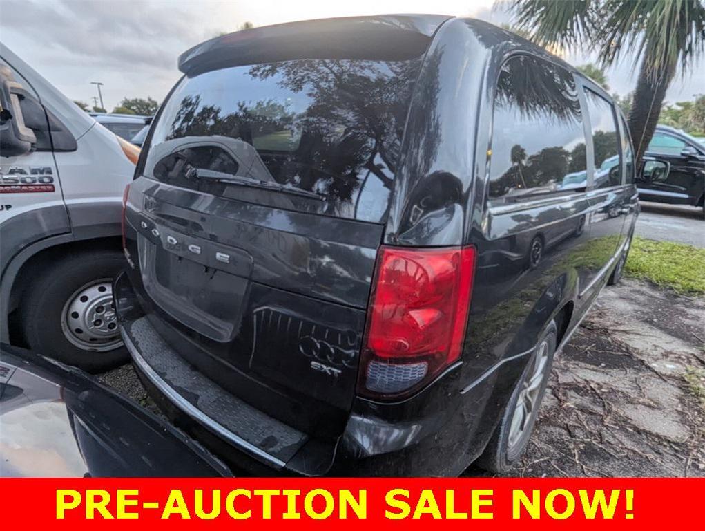 used 2014 Dodge Grand Caravan car, priced at $1,995