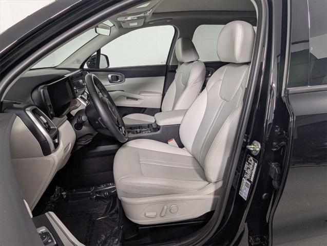 used 2022 Kia Sorento car, priced at $26,991