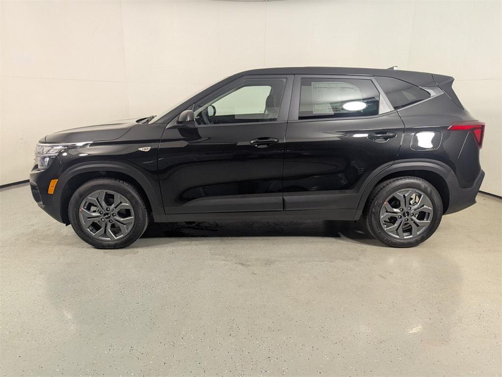 new 2026 Kia Seltos car, priced at $24,387