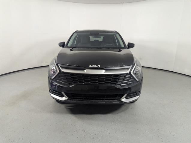 new 2025 Kia Sportage car, priced at $30,260