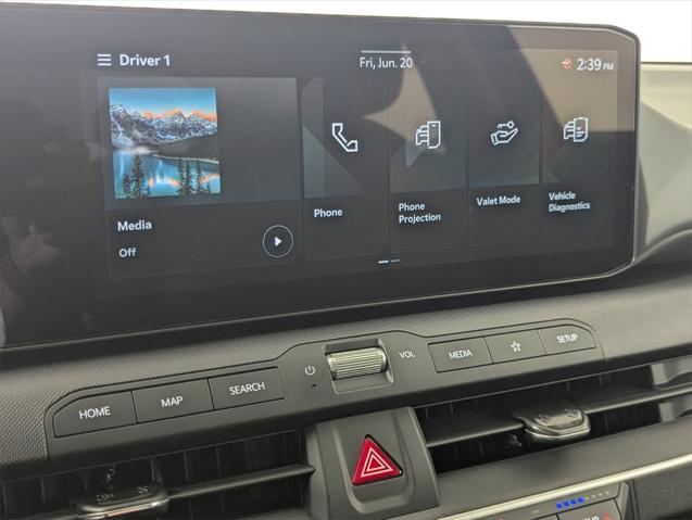 new 2025 Kia K4 car, priced at $24,340