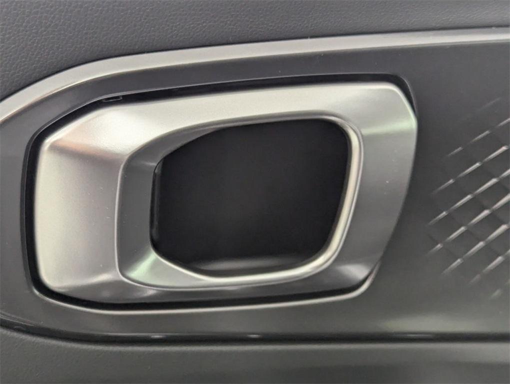new 2025 Kia Sorento car, priced at $38,944