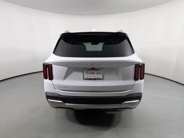 new 2025 Kia Sorento car, priced at $40,619