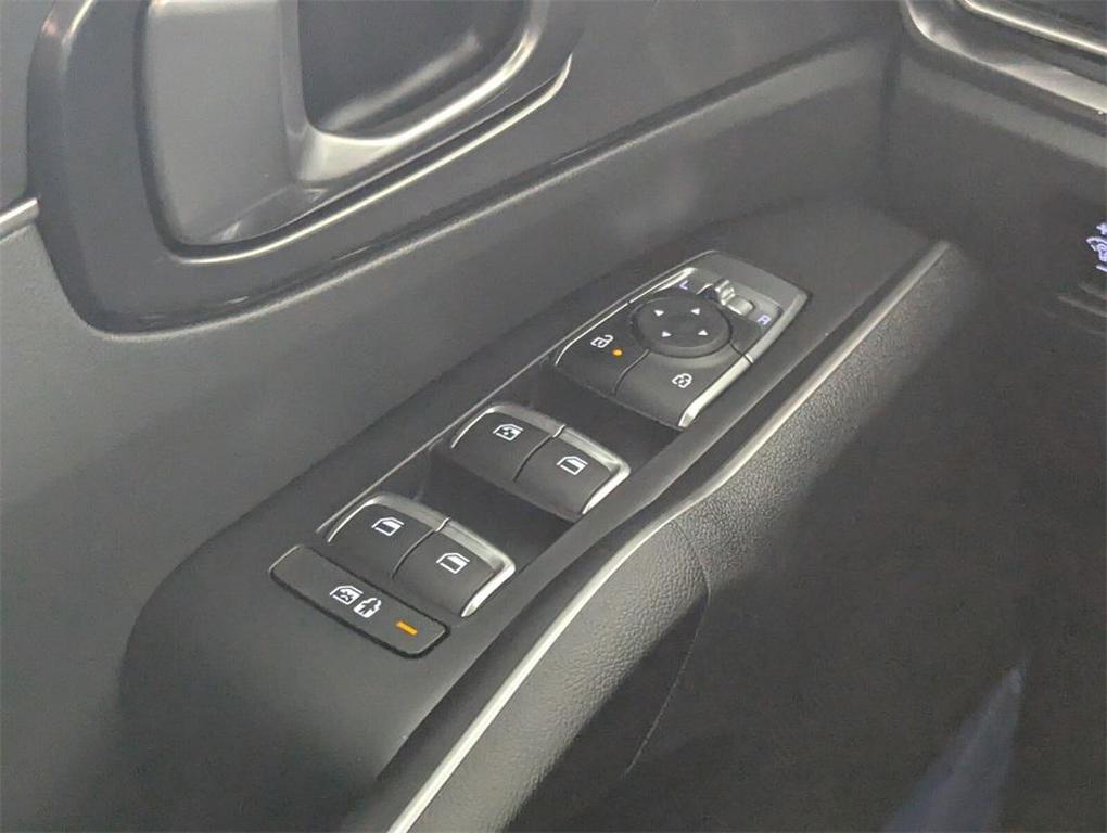 new 2025 Kia Sorento car, priced at $38,944