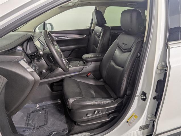 used 2018 Cadillac XT5 car, priced at $17,591
