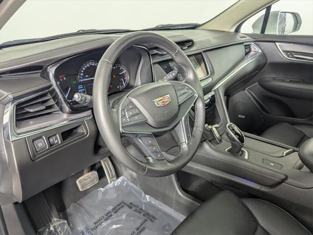 used 2018 Cadillac XT5 car, priced at $17,591