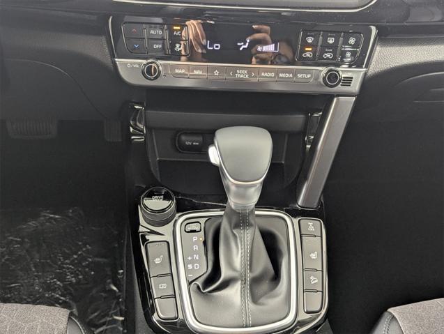 new 2025 Kia Seltos car, priced at $30,850