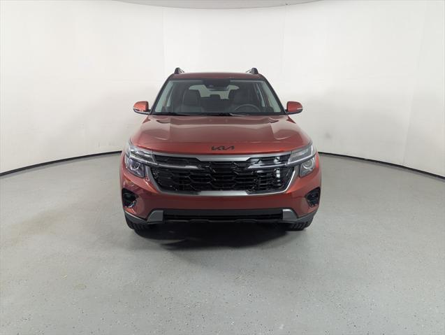 new 2025 Kia Seltos car, priced at $30,850