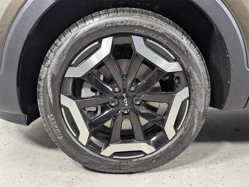 new 2025 Kia Telluride car, priced at $43,194