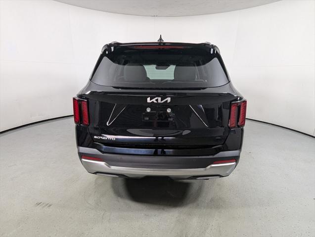 new 2025 Kia Sorento car, priced at $39,553
