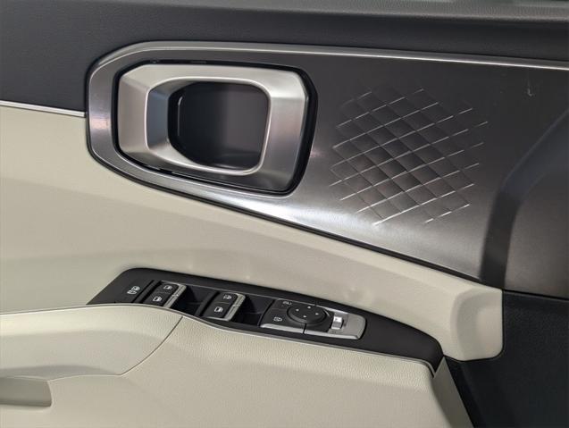new 2025 Kia Sorento car, priced at $39,553